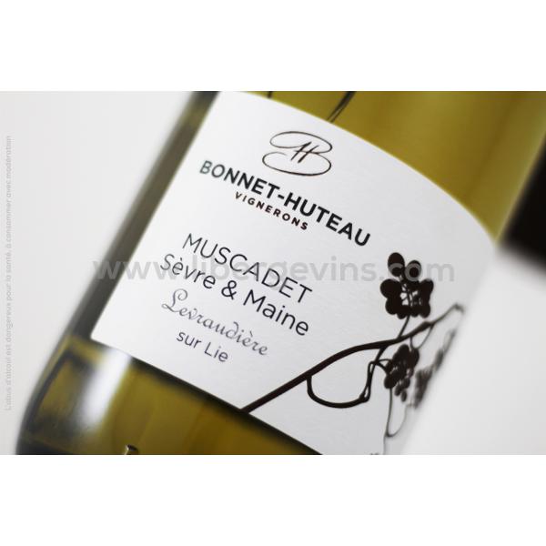 DOMAINE BONNET-HUTEAU - MUSCADET SEVRE ET MAINE / LIE AOP - LEVRAUDIERE 2024 BIO